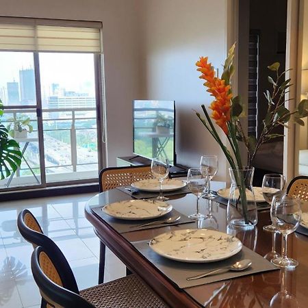 Casa Antonio At Fairway Terraces Family Penthouse 2Br Wi-Fi Nr Golf, Airport, Fort Bgc Manila Exterior foto