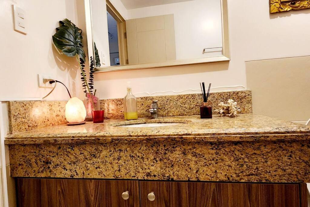 Casa Antonio At Fairway Terraces Family Penthouse 2Br Wi-Fi Nr Golf, Airport, Fort Bgc Manila Exterior foto