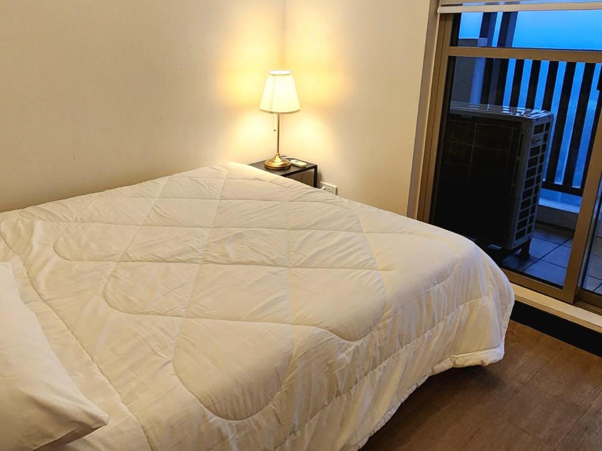 Casa Antonio At Fairway Terraces Family Penthouse 2Br Wi-Fi Nr Golf, Airport, Fort Bgc Manila Exterior foto