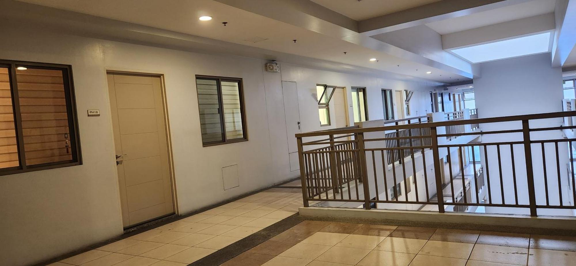 Casa Antonio At Fairway Terraces Family Penthouse 2Br Wi-Fi Nr Golf, Airport, Fort Bgc Manila Exterior foto