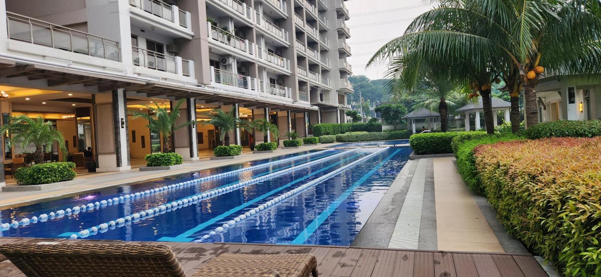Casa Antonio At Fairway Terraces Family Penthouse 2Br Wi-Fi Nr Golf, Airport, Fort Bgc Manila Exterior foto