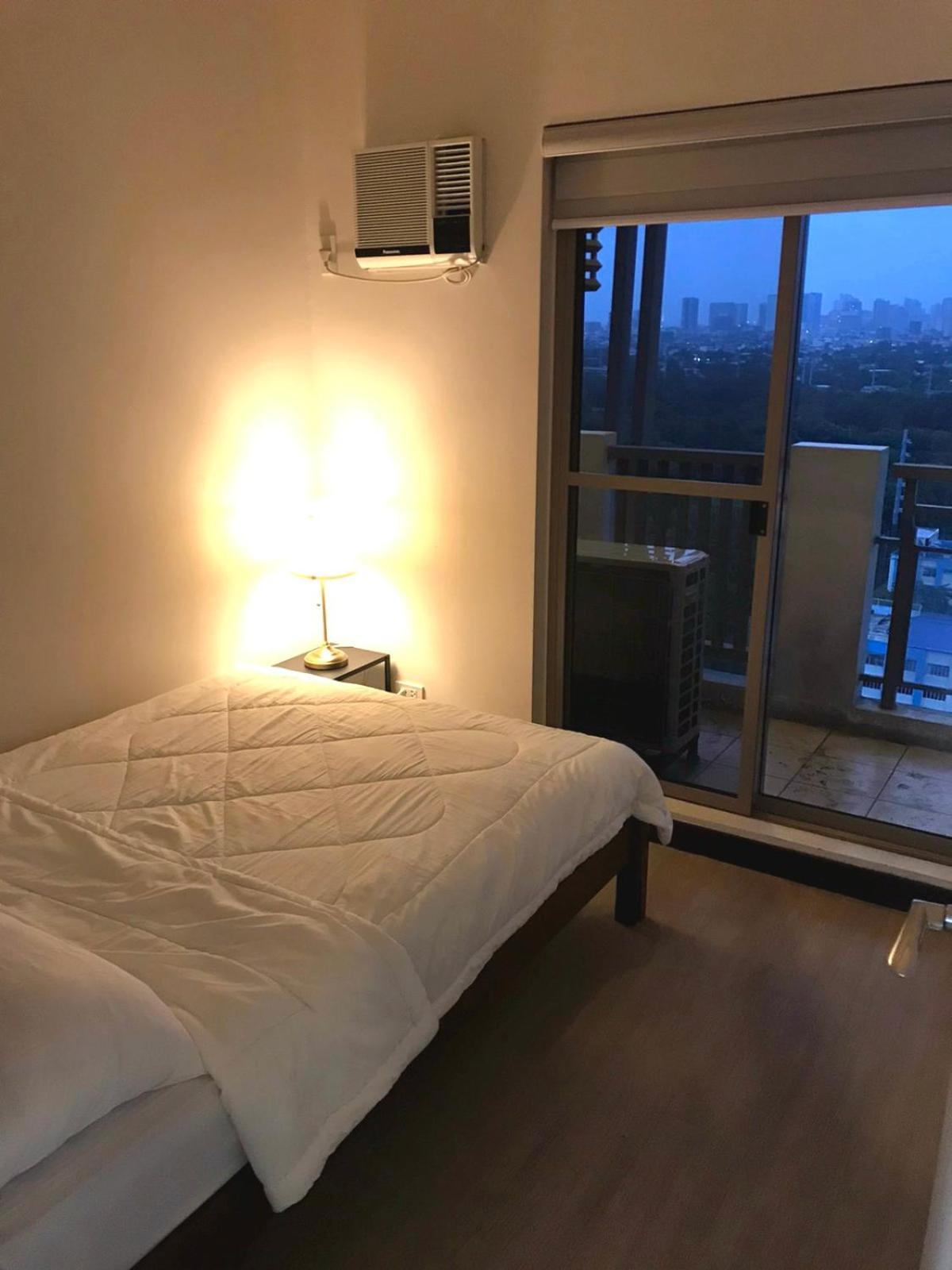 Casa Antonio At Fairway Terraces Family Penthouse 2Br Wi-Fi Nr Golf, Airport, Fort Bgc Manila Exterior foto